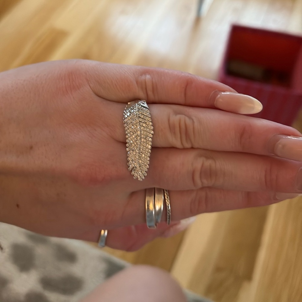 Sterling silver feather ring